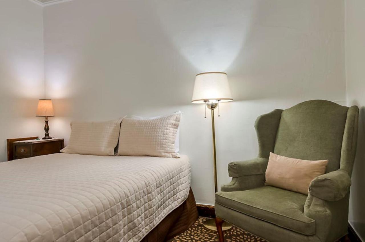 Ryan Hotel ウォレス エクステリア 写真